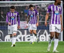 包含巴拉多利德客场取分，保持稳定表现的词条